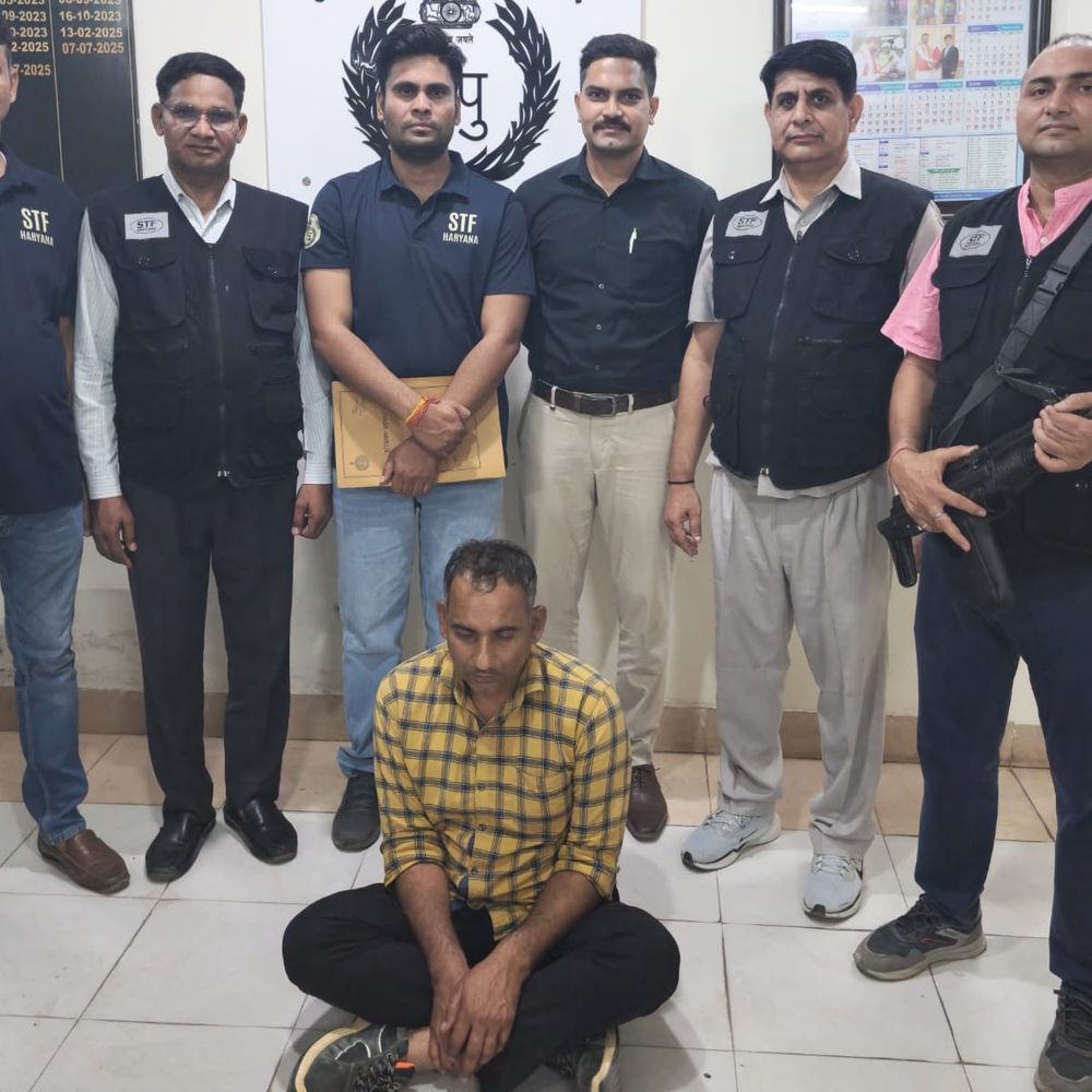 5 हजार का इनामी बदमाश पलवल STF ने पकड़ा:  मर्डर के बाद से चल रहा था फरार; गुरुग्राम में छिपकर रह रहा था – Palwal News