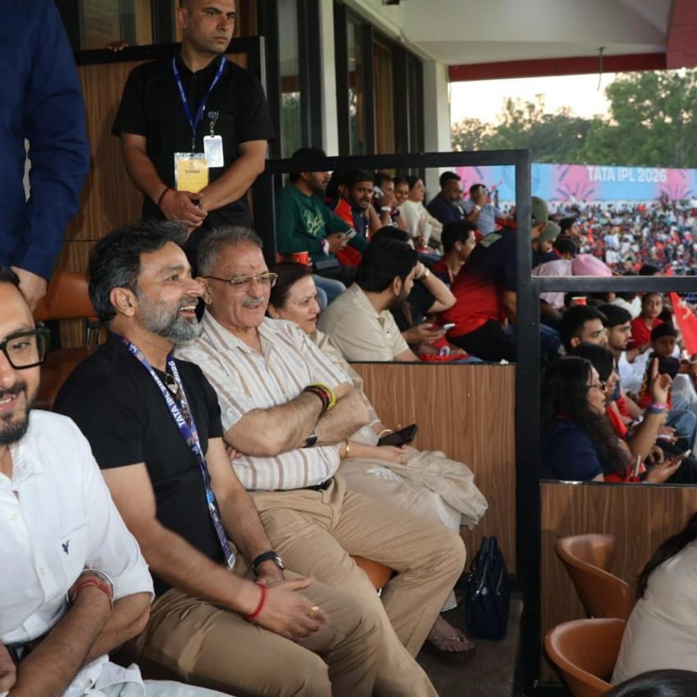 राज्यपाल बोले-हिमाचल में बनेगा धार्मिक पर्यटन सर्किट:  मां ज्वाला देवी के पत्नी सहित किए दर्शन; कहा-कनेक्टिविटी सुधरने से बढ़ेगा रोजगार – Dharamshala News