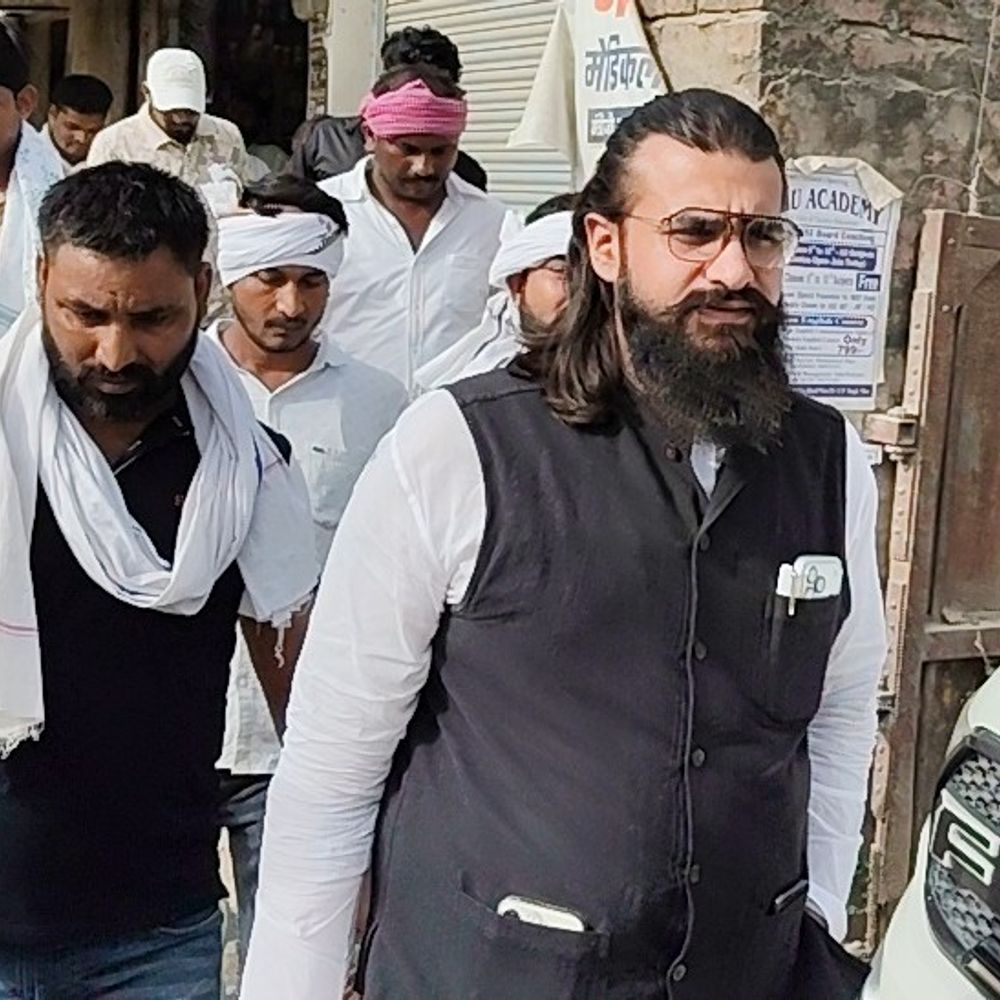 विधायक अब्बास अंसारी के गनर निलंबित:बिना सूचना दूसरे जनपद जाने और ड्यूटी में लापरवाही पर हुई कार्रवाई