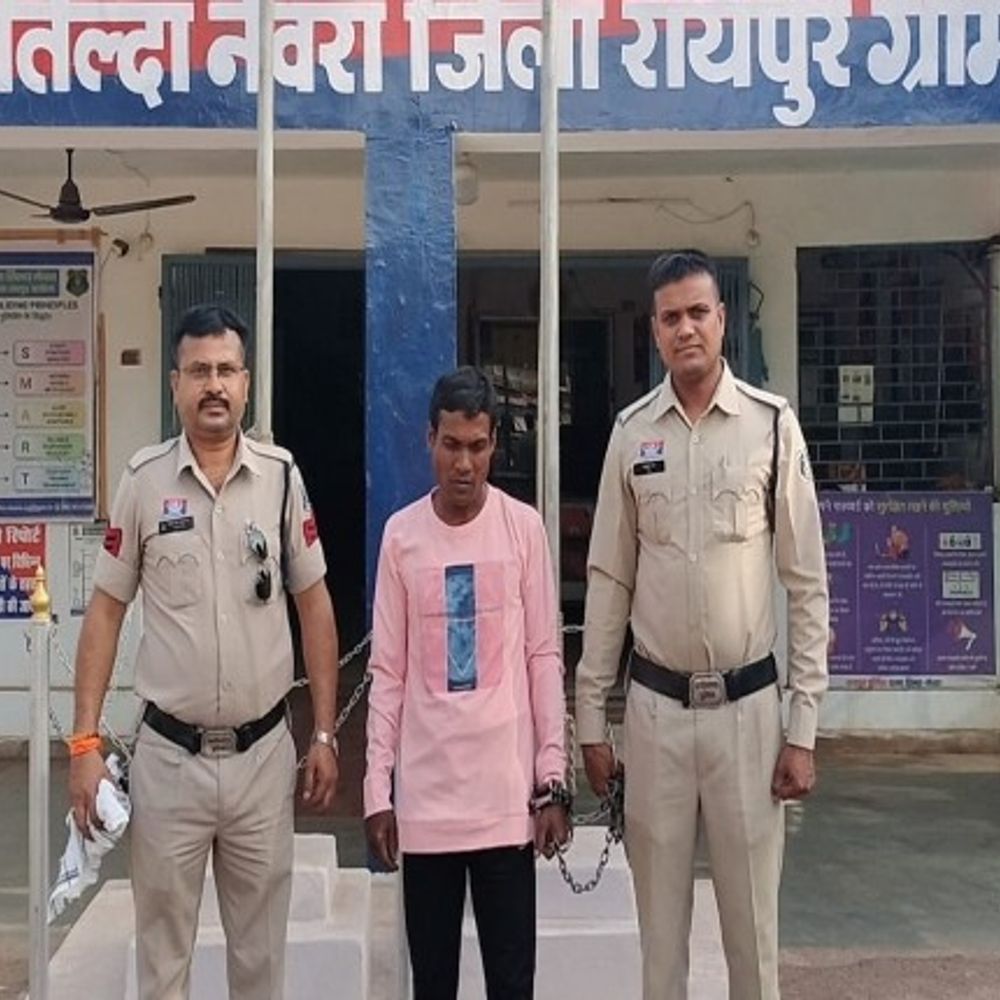 बेटे ने पिता डंडे से पीट-पीटकर को मार डाला:  रायपुर में शराब पीने दोस्तों को घर बुलाने की बात पर विवाद, आरोपी गिरफ्तार – Raipur News
