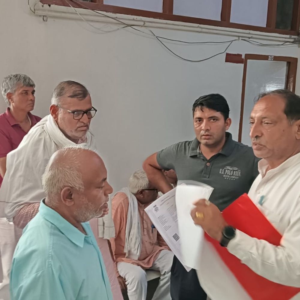 झज्जर में फर्जी रजिस्ट्री गैंग का बड़ा खेल:  पुलिस कर्मी समेत कई सह-मालिकों की जमीन का फर्जी मुख्तारनामा बनाकर बेचने का आरोप,शहर के लोकल लोगों की संलिप्तता की आशंका – Jhajjar News