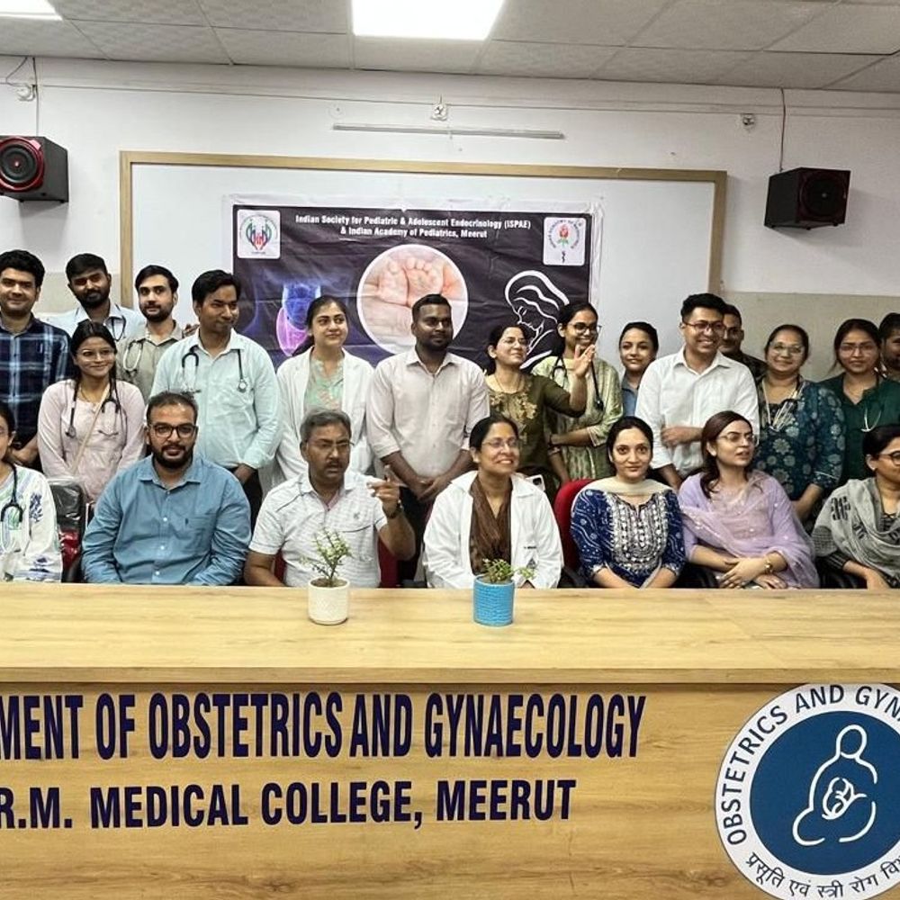 नवजातों में थायरॉइड जांच जरूरी:LLRM मेडिकल कॉलेज में विशेषज्ञों ने दी समय पर स्क्रीनिंग और उपचार की सलाह