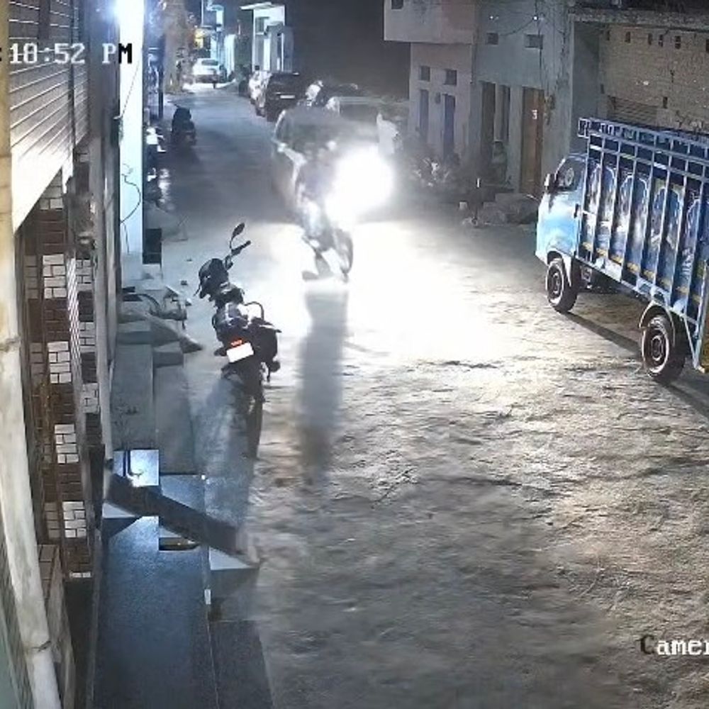 बकरीद की रात धार्मिक नारे लगाए, 3 गिरफ्तार:माहौल बिगाड़ने की कोशिश पर एकशन, आरोपियों की बाइक भी सीज