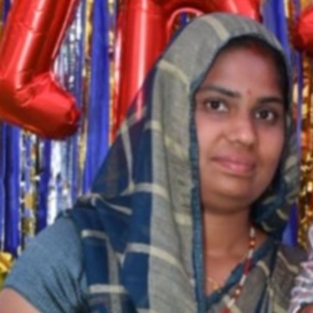 विवाहिता ने फंदा लगाकर किया सुसाइड:पिता ने पति और ससुराल पक्ष पर लगाए दहेज प्रताड़ना के आरोप, 6 साल पहले हुई थी शादी