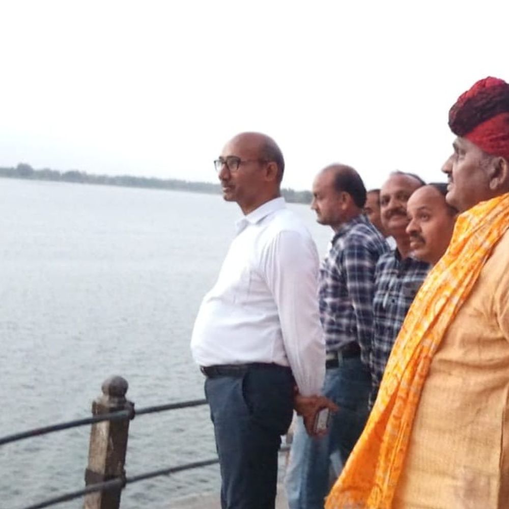 हिंडोली पाल बाग में लगेगी प्रभु श्रीराम की मूर्ति:बूंदी कलेक्टर ने स्थल का पैदल निरीक्षण कर दिए निर्देश