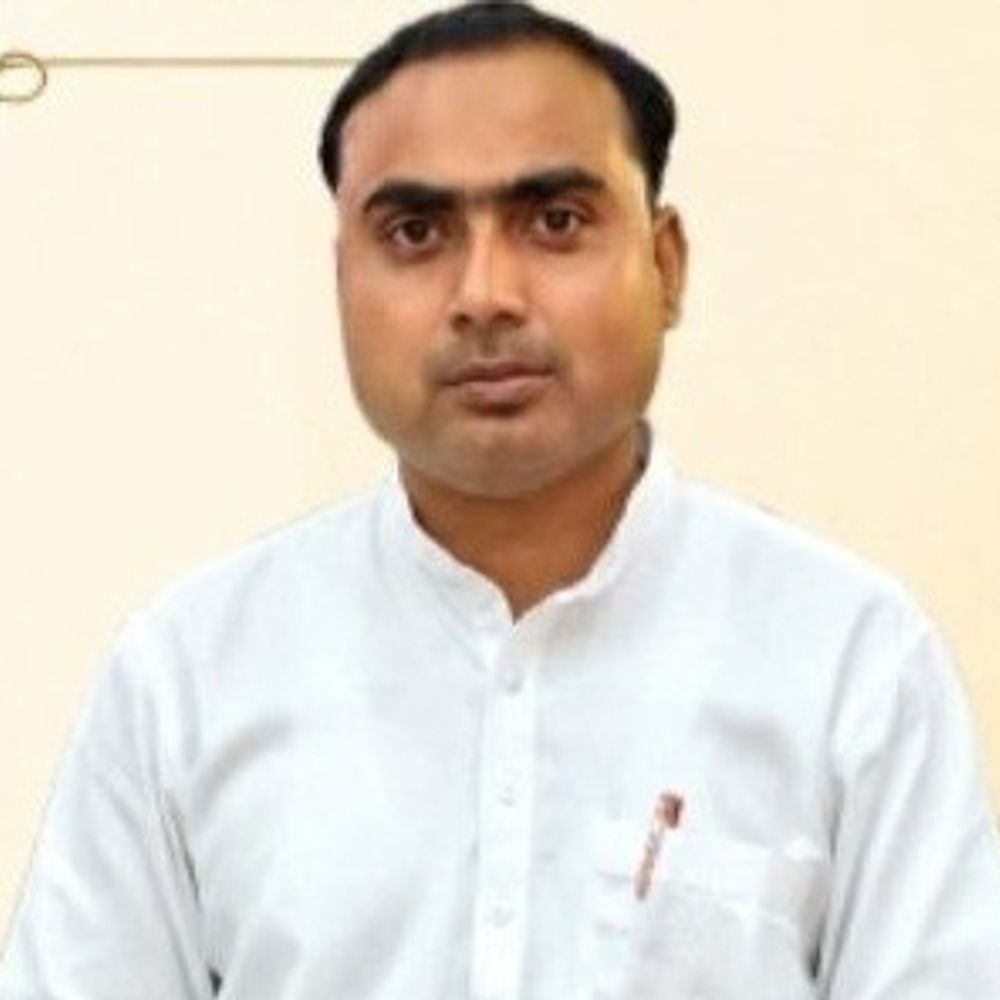 https://images.bhaskarassets.com/thumb/1000x1000/web2images/521/2026/05/31/cb37b1e2-c378-4069-bf5a-b647b541ac16_1780208170497.jpg