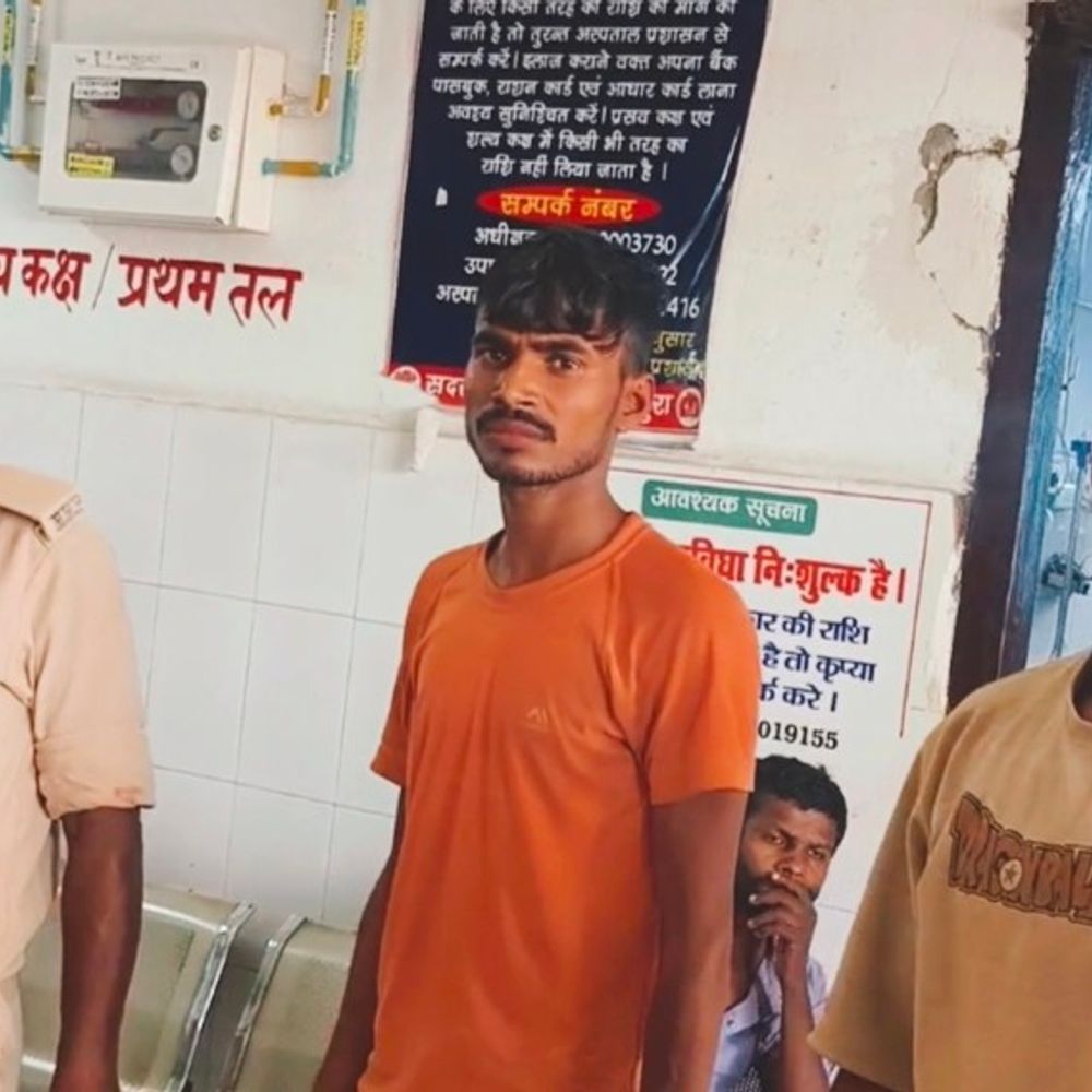 शेखपुरा में 4 बदमाश गिरफ्तार, गश्ती के दौरान कार्रवाई:2 पिस्तौल- 2 बाइक बरामद, लूट और चोरी की घटनाओं को देते थे अंजाम