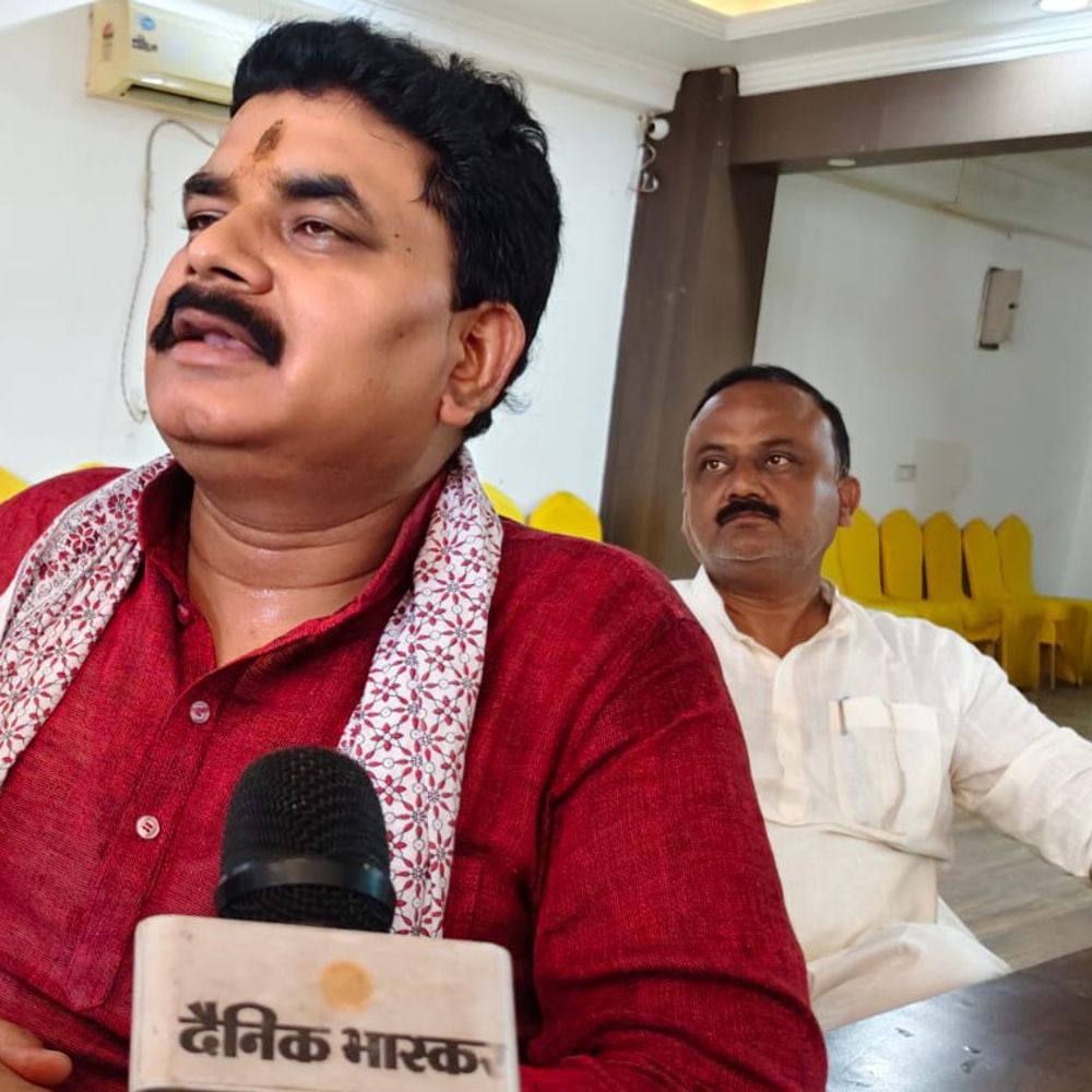 विधायक रमेश मिश्रा बोले- विपक्ष सरकार को बदनाम कर रहा:एनकाउंटर-बुलडोजर कार्रवाई का किया बचाव; रवि यादव एनकाउंटर पर बोले- अपराधी की कोई जाति नहीं