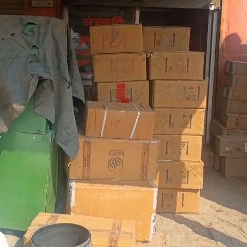 कोडीन सिरप मामला: गोंडा से नोएडा तक जांच तेज:6 महीने के खरीद-बिक्री रिकॉर्ड तलब; आपूर्तिकर्ता फर्म के अभिलेख भी खंगाल रहा औषधि विभाग