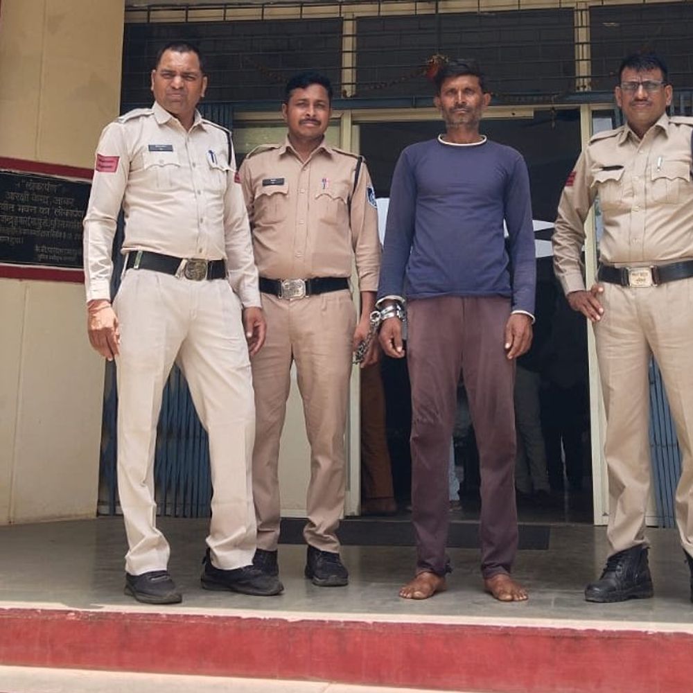खंडवा में डकैती और बड़ी केबल चोरी का खुलासा:महाराष्ट्र से पकड़ा 8 हजार का इनामी बदमाश; जावर में खेतों से केबल चुराने वाला भी गिरफ्तार