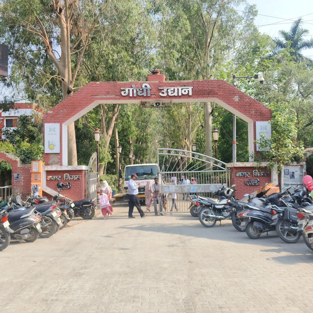 बरेली में आंधी-बारिश के बाद मौसम सुहावना:तापमान 34 डिग्री पहुंचा, अगले 48 घंटों में बारिश की संभावना