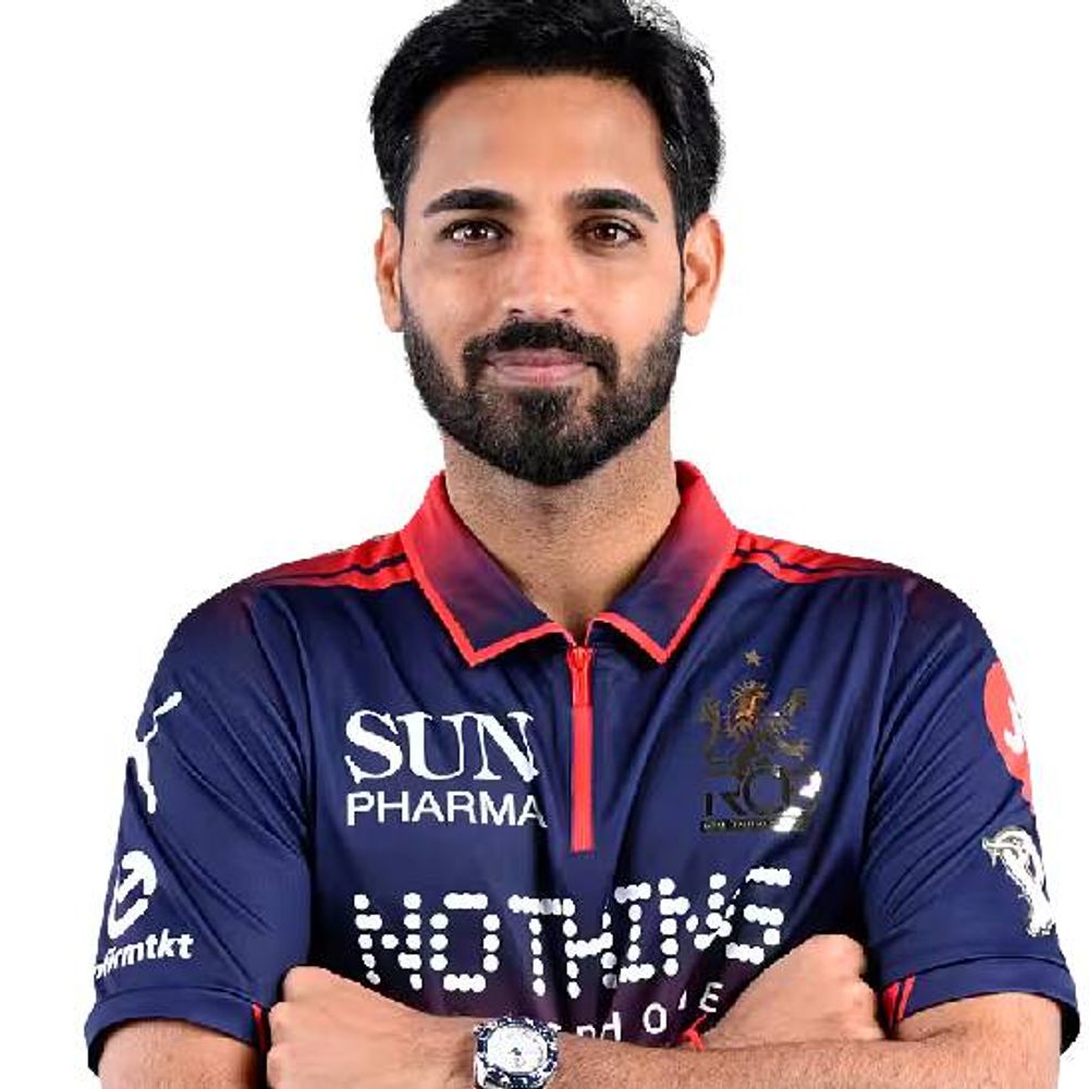आईपीएल में 140 किमी घंटा तक पहुंची भुवी की रफ्तार:36 की उम्र में शानदार फिटनेस; 120 किलो वजन उठा रहे, फैट घटाकर 13-14% पर लाए