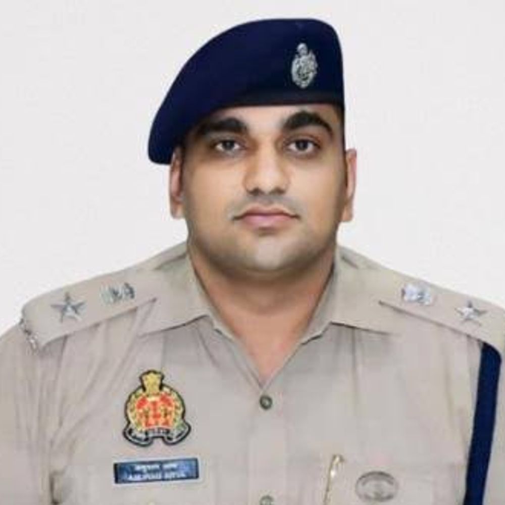 हिस्ट्रीशीटर की निगरानी में लापरवाही, चौकी प्रभारी निलंबित:एसएसपी ने किया निलंबित, पुराने विवाद भी चर्चा में