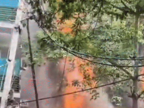 दिल्ली में रेस्टोरेंट में आग, 21 की मौत:मरने वालों में कई विदेशी, 37 को बचाया; जान बचाने के लिए बिल्डिंग से कूदे लोग