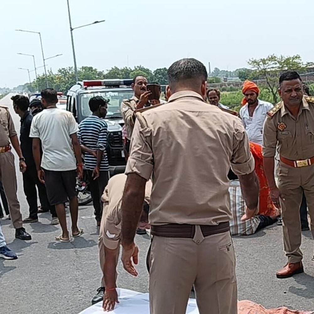 कौशांबी में ट्रैक्टर से गिरकर किशोर की मौत:गांव के साथी के साथ कल्यानपुर गया था, मौके पर दम तोड़ा