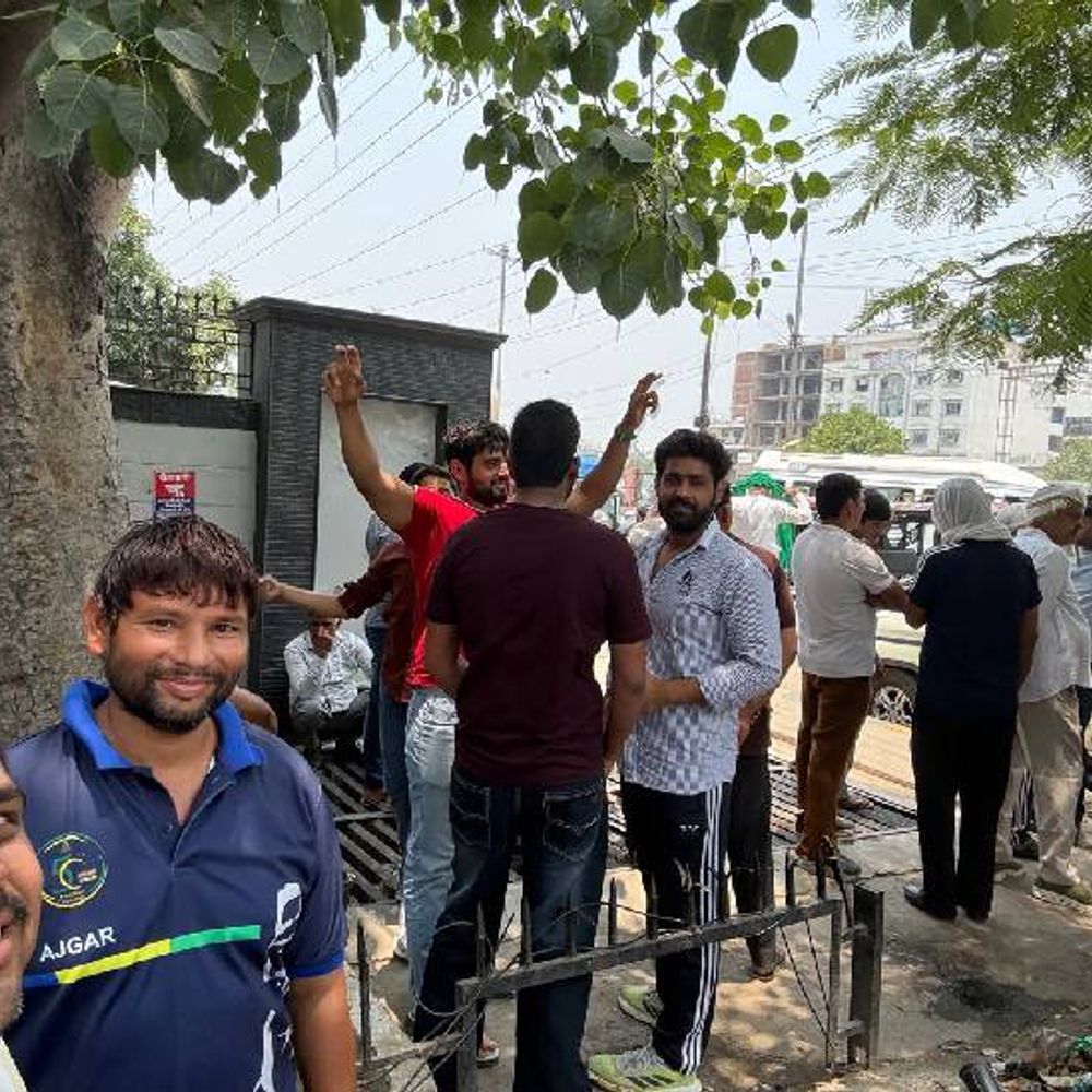 नोएडा प्राधिकरण घेरेंगे किसान:मांगों पर नहीं मिला कोई जवाब, दो साल पहले बनी थी हाइपावर कमेटी