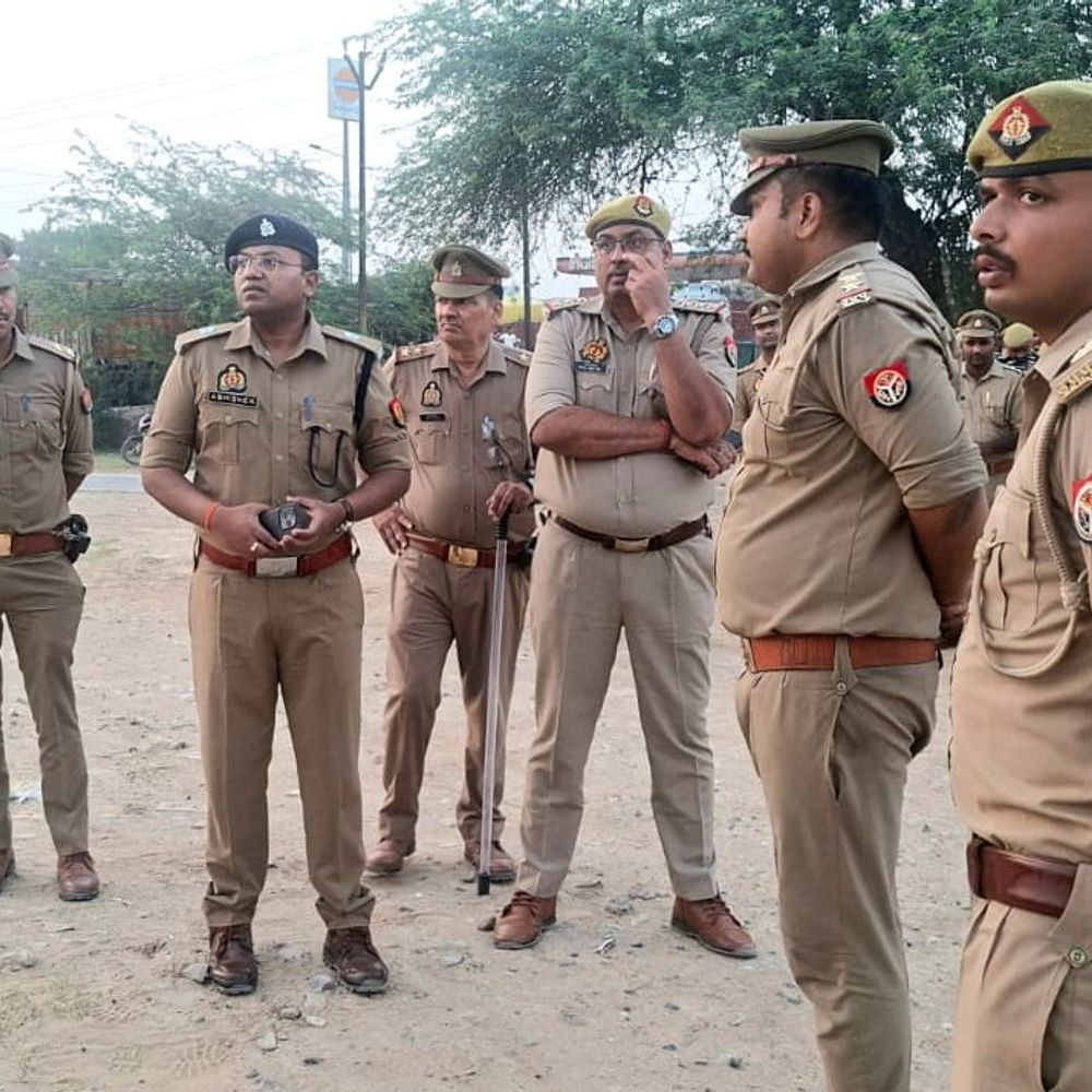 युवती की हत्या को लेकर अखिलेश यादव को पोस्ट:बोले- भाजपा कार्यकर्ता ने रेप के बाद मारा, CBI जांच की मांग