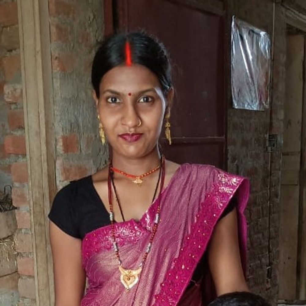 बेतिया में विवाहिता की संदिग्ध मौत,शव रखकर प्रोटेस्ट:शादी की सालगिरह से एक दिन पहले गई जान,भाभी बोली-चारपहिया की मांग की जा रही थी