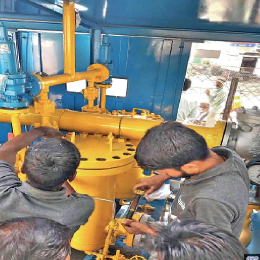 पाइपलाइन क्षतिग्रस्त:2 हजार से ज्यादा घरों में पीएनजी सप्लाय ठप