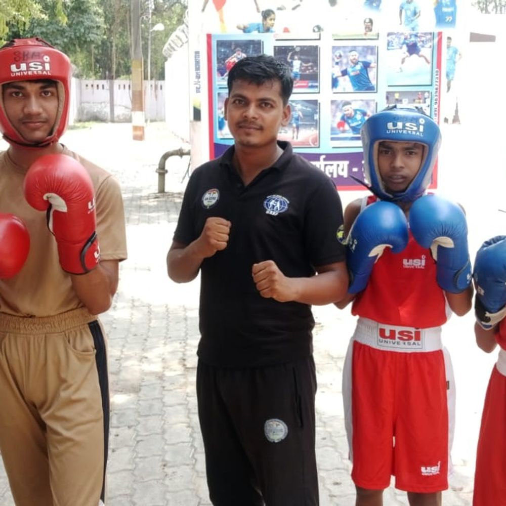 सुल्तानपुर के खिलाड़ियों का बॉक्सिंग में शानदार प्रदर्शन:असद खान मंडल ट्रायल के लिए चयनित, बॉक्सिंग में किया उत्कृष्ट प्रदर्शन