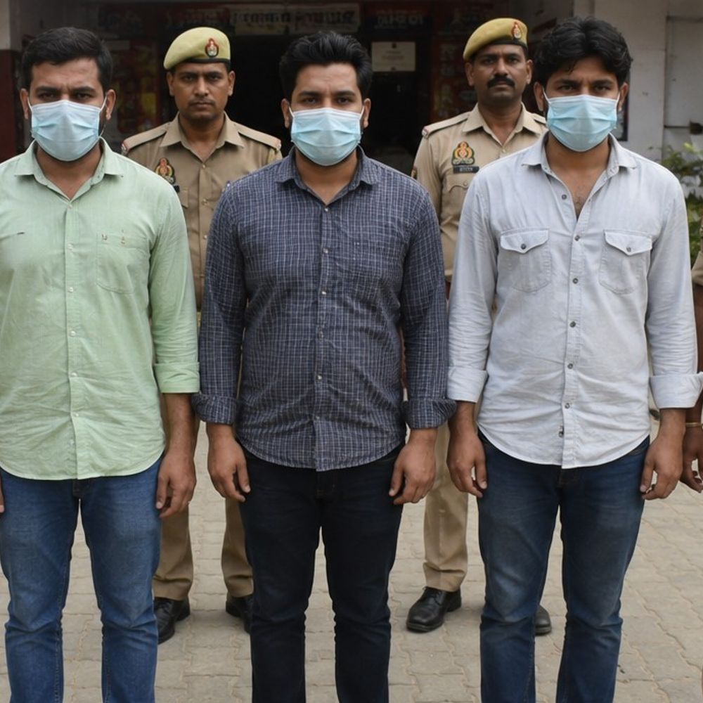 मेरठ में ट्रैफिक पुलिसकर्मियों से मारपीट:काशी टोल प्लाजा के पास तीन गिरफ्तार, पूछताछ जारी