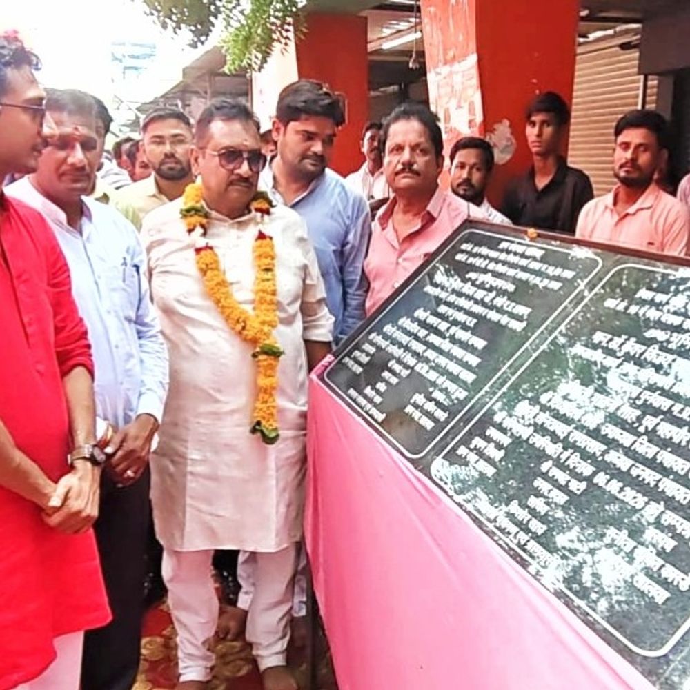 खालवा में सवा करोड़ के कामों की सौगात:मंत्री विजय शाह बोले- मुक्तिधाम, सड़क, पुलिया व सीसी सड़क बनेगी; ग्रामीणों को होगा फायदा