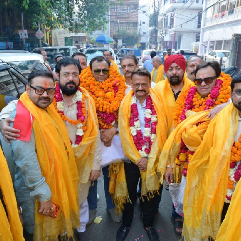 लखनऊ व्यापार मंडल के फिर अध्यक्ष बने अमरनाथ मिश्र:पवन मनोचा को मिली प्रमुख वरिष्ठ महामंत्री की जिम्मेदारी; त्रैवार्षिक चुनाव का रिजल्ट
