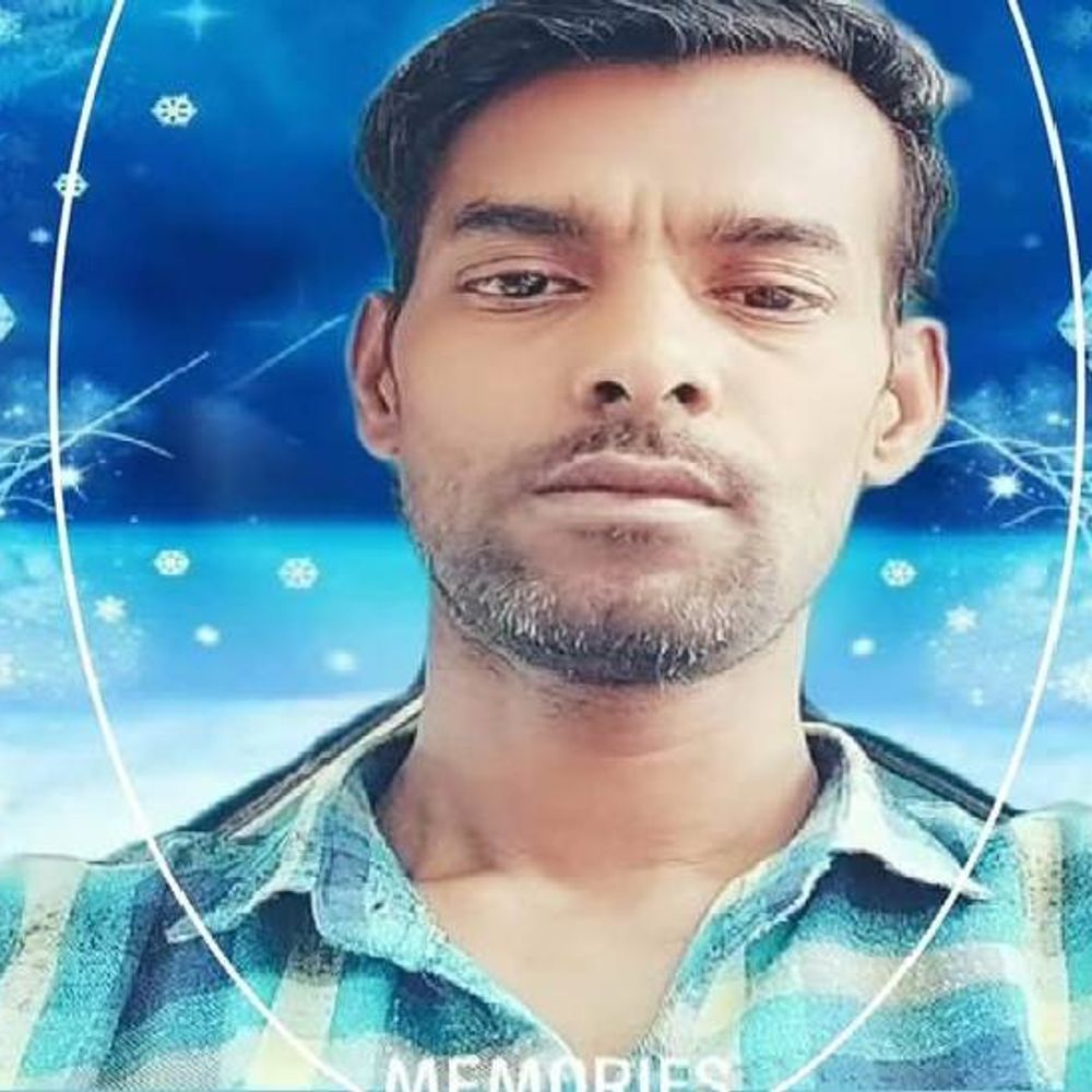 झांसी में भीषण सड़क हादसा: अस्पताल जा रहे युवक की मौत, पिकअप की टक्कर से ऑटो के उड़े परखच्चे