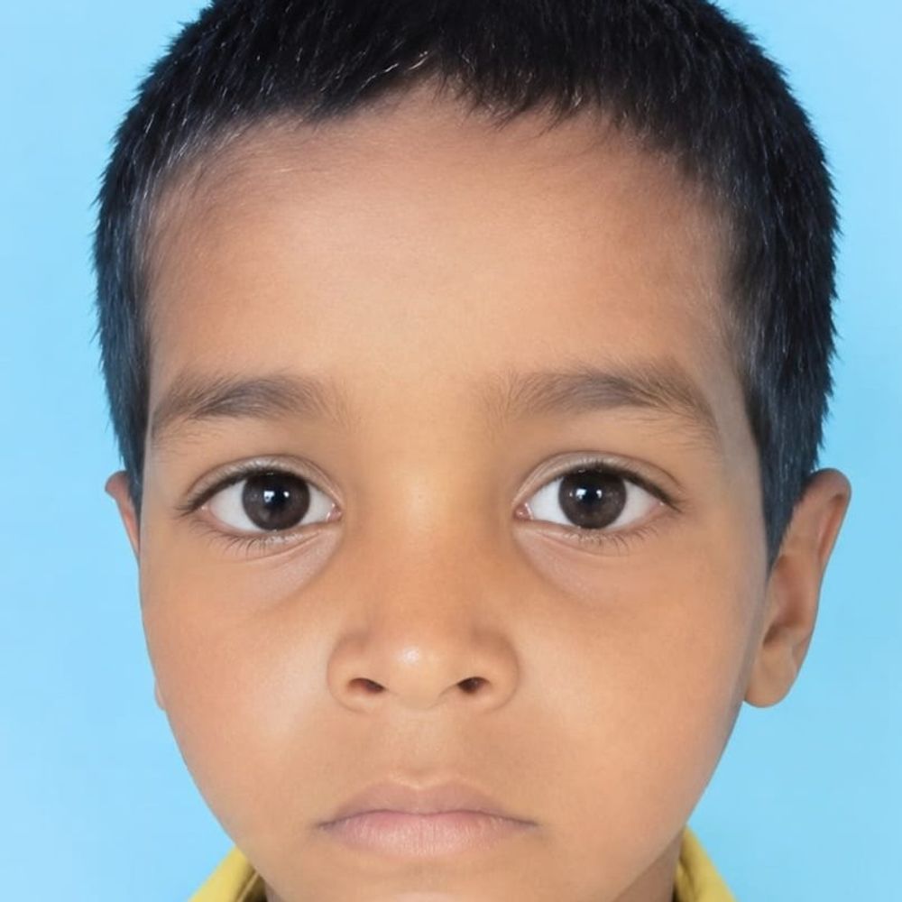 कौशांबी में जहरीले कीड़े के काटने से बच्चे की मौत:खेत में पिता के साथ सो रहा था, इलाज के लिए ले जाते समय तोड़ा दम