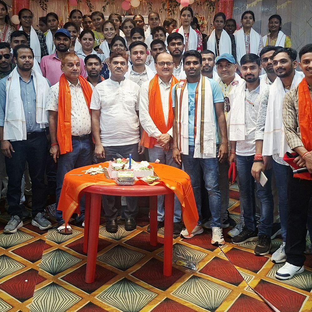 मेहनत करनेवालों के लिए दरवाजे खोलती है सफलता