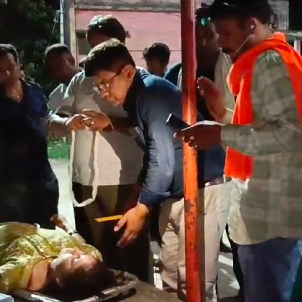 रायबरेली में विवाहिता की संदिग्ध हालत में मौत:फंदे से लटका मिला शव, मायके वालों ने दहेज हत्या का आरोप लगाया