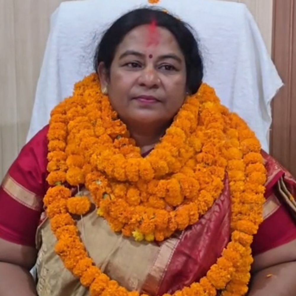 रेणु देवी निर्विरोध बनीं दरभंगा जिला परिषद अध्यक्ष:29 सदस्यों के समर्थन से हासिल की जीत, दंडाधिकारी सहित पुलिस की टीम रही तैनात