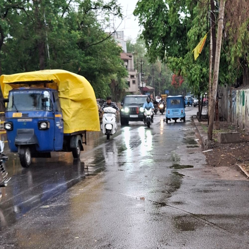 बिलासपुर में हल्की बारिश से तापमान गिरा:उमस बरकरार, मौसम विभाग ने संभावना जताई 12 जून से बढ़ सकती हैं बारिश की गतिविधियां