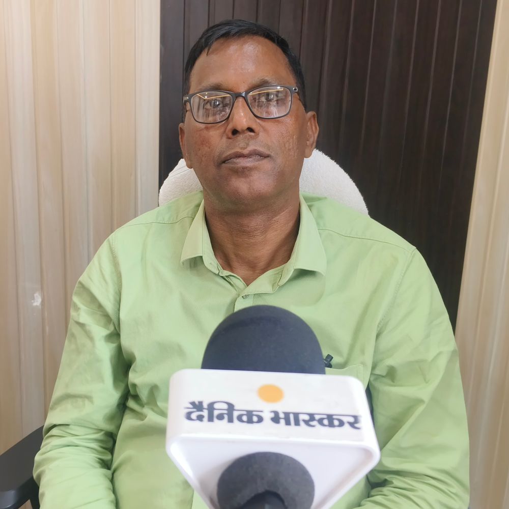 5 बकरियां और एक बकरा खरीदने पर 90% सब्सिडी:लाभार्थी को देने होंगे सिर्फ 6 हजार रुपए, मऊ में 10 लाभार्थियों का होगा चयन