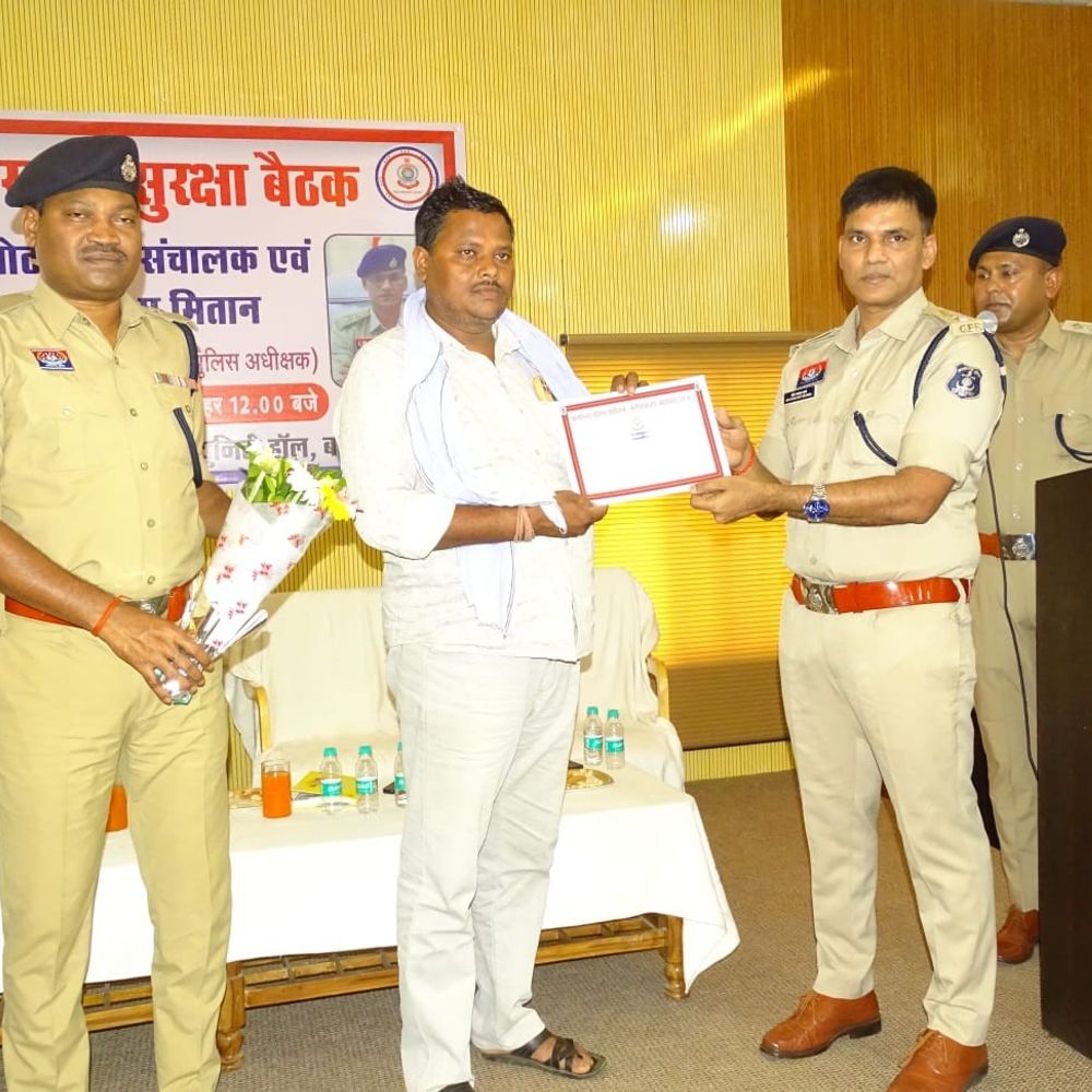 नियम तोड़ने वालों पर होगी सख्त कार्रवाई:बलौदाबाजार पुलिस का ओवरस्पीडिंग और ओवरलोडिंग पर रहेगा फोकस, यातायात व्यवस्था सुधारने के निर्देश
