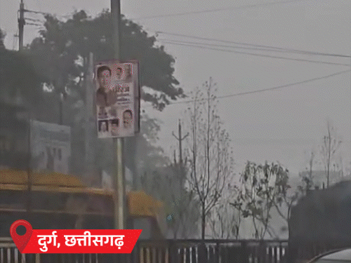 यूपी में आंधी-तूफान से 3 की मौत:ऑडिटोरियम की छत उड़