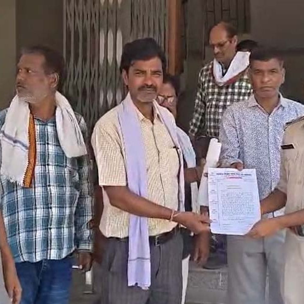 बार काउंसिल अध्यक्ष पर वसूली का आरोप:  स्टाम्प वेंडरों ने की पुलिस से शिकायत, अध्यक्ष ने आरोपों को बेबुनियाद बताया – Balaghat (Madhya Pradesh) News