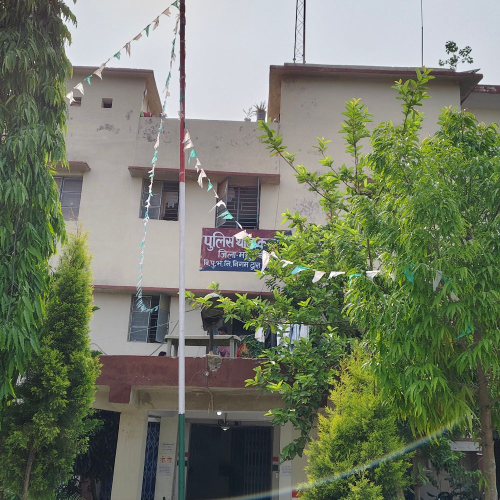 मधुबनी के कलुआही से 15 वर्षीय किशोरी लापता:अपहरण की आशंका, कमरे से मिला अनजान मोबाइल; परिजनों ने थाने में दर्ज कराई प्राथमिकी