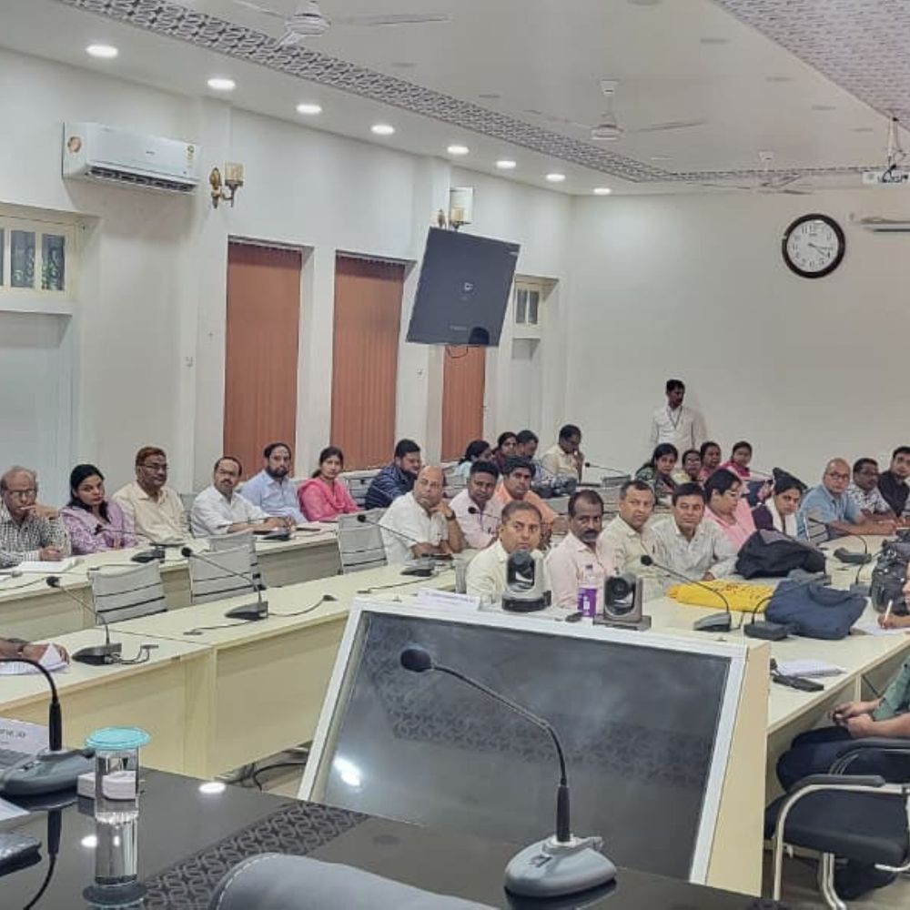 8 केंद्रों पर जैमर, बायोमेट्रिक जांच व लाइव निगरानी