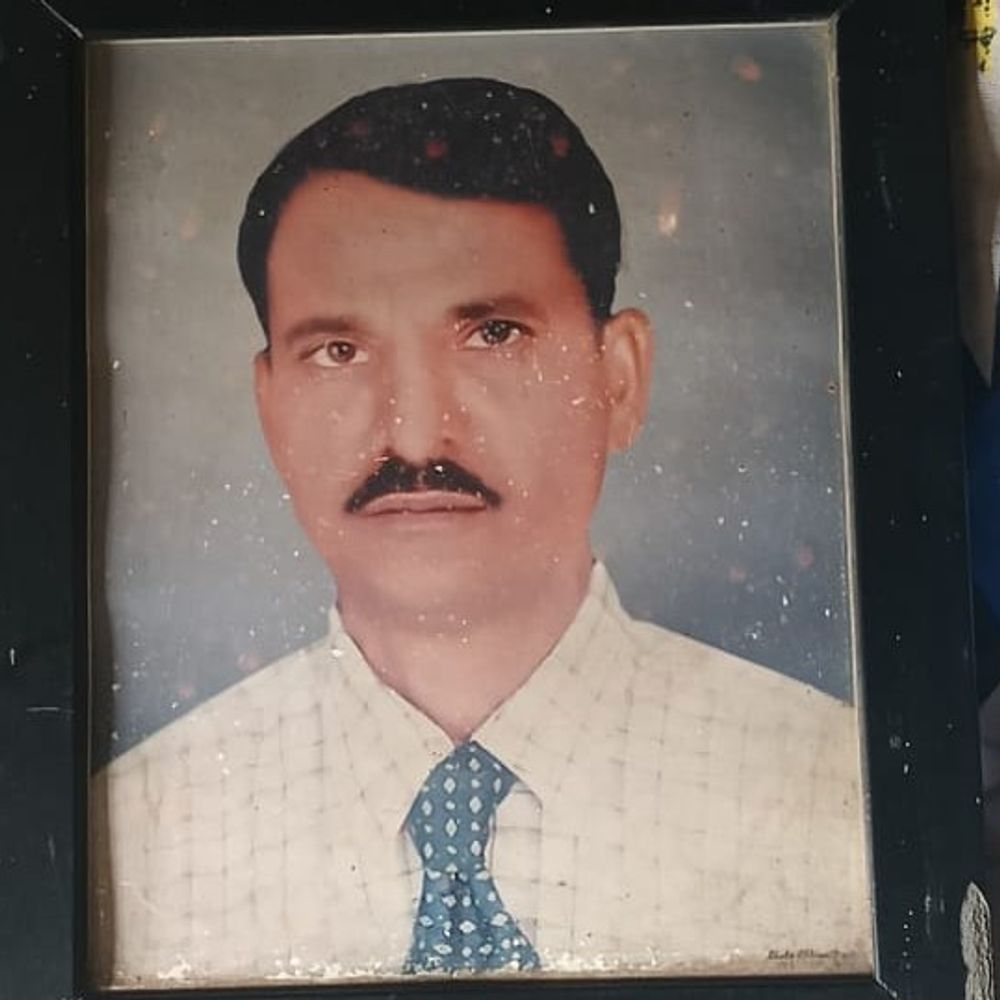 निर्माणाधीन मकान का छज्जा गिरा, वृद्ध की मौत:पानी की तराई करते समय हादसा, पुलिस जांच में जुटी