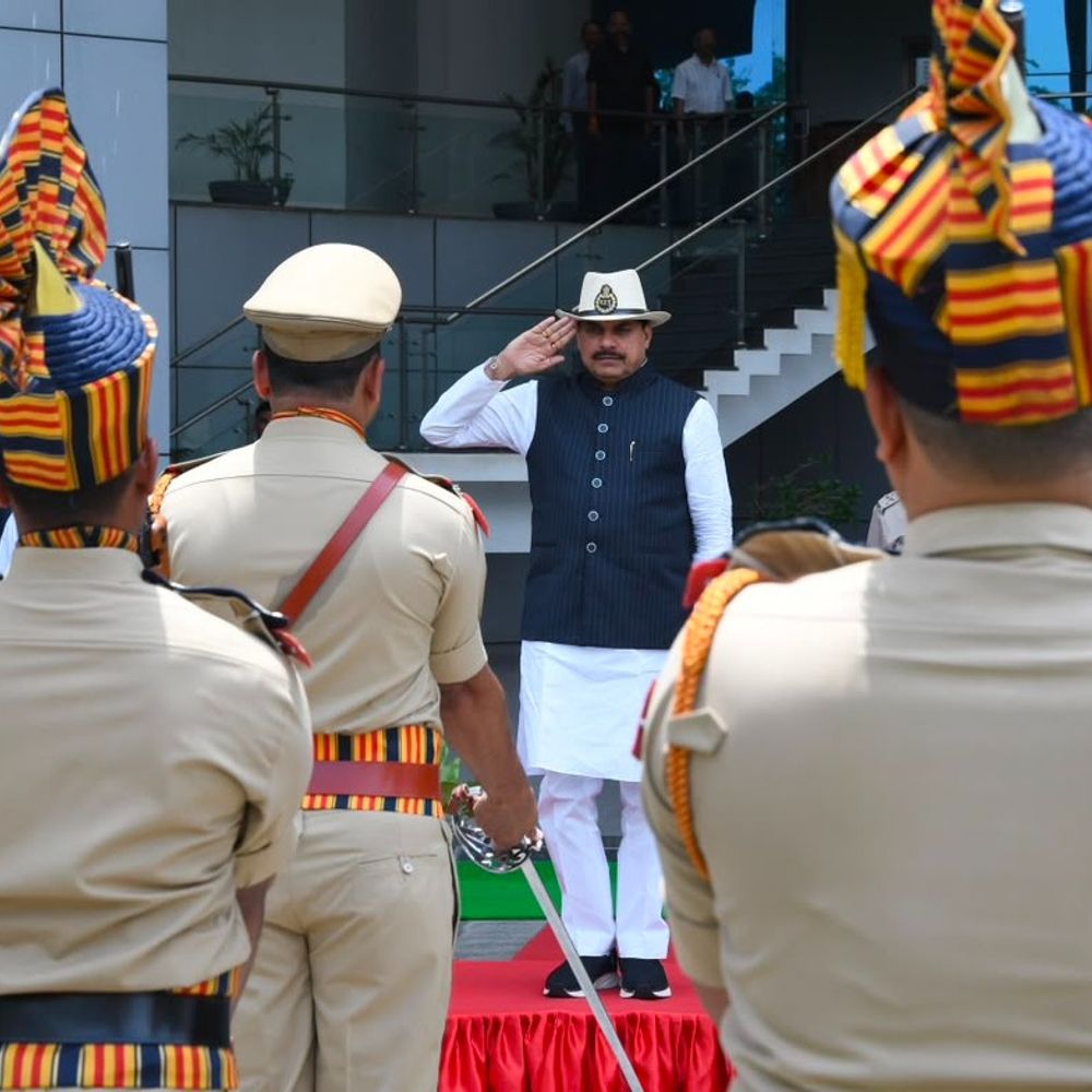 पाक-हैंडलर्स के इशारे पर काम करने वाले नेटवर्क का खात्मा: सीएम बोले-बिलों में घुसे संपोलों को निकालेगी पुलिस; 3 साल में 22 हजार पुलिसकर्मियों की होगी भर्ती – Bhopal News पाक-हैंडलर्स के इशारे पर काम करने वाले नेटवर्क का खात्मा: सीएम बोले-बिलों में घुसे संपोलों को निकालेगी पुलिस; 3 साल में 22 हजार पुलिसकर्मियों की होगी भर्ती – Bhopal News