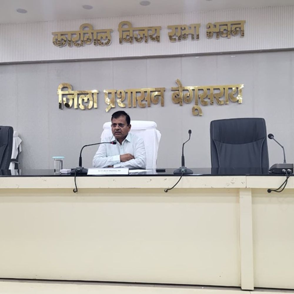 बिहार सिपाही भर्ती: बेगूसराय के 8 केंद्रों पर कड़ी सुरक्षा के बीच परीक्षा शुरू, CCTV और जैमर से होगी निगरानी