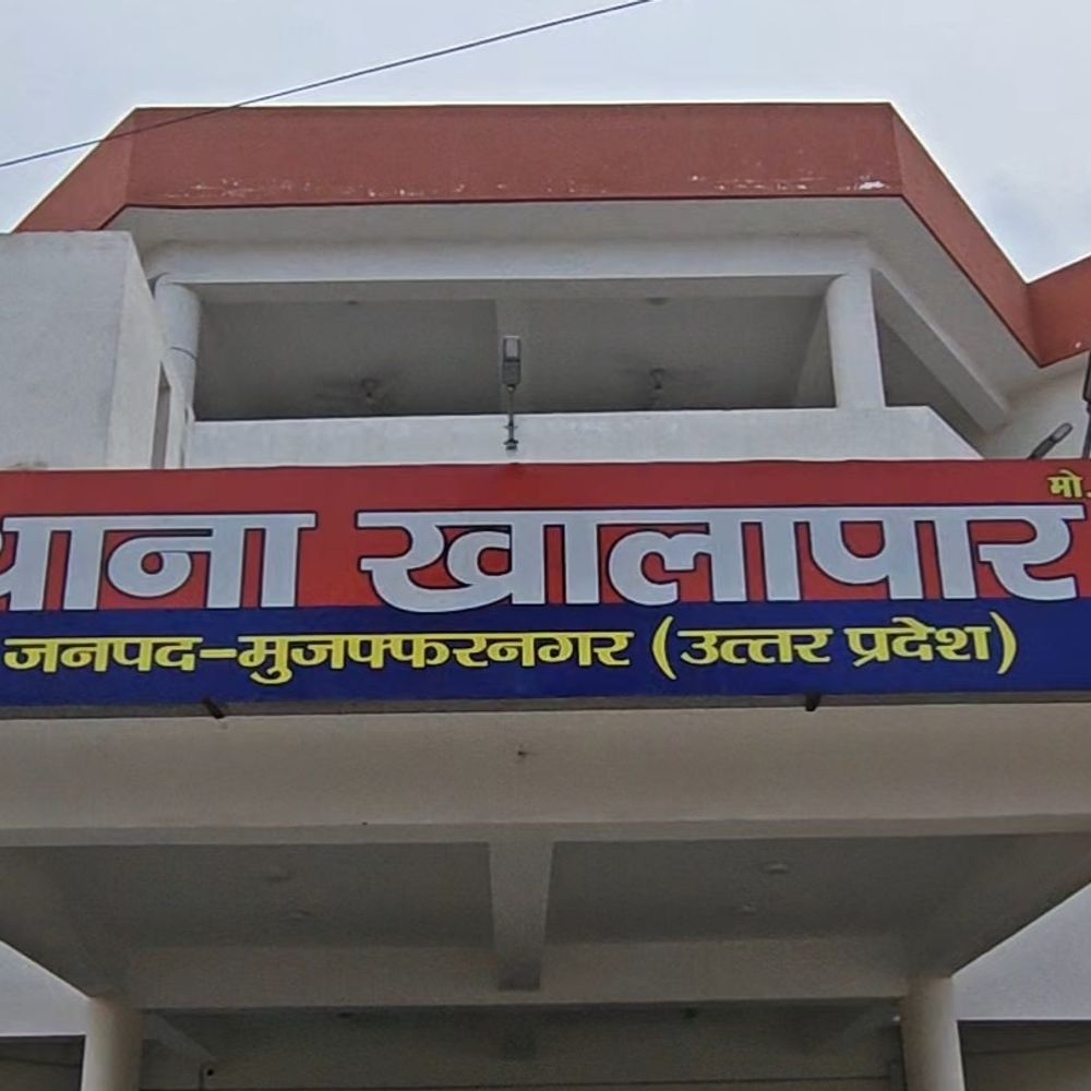सोशल मीडिया के ‘प्यार’ ने दोस्त समेत हवालात पहुंचाया:युवती से मिलने आए दो दोस्तों को परिजनों ने दबोचकर पुलिस को सौंपा, मुकदमा