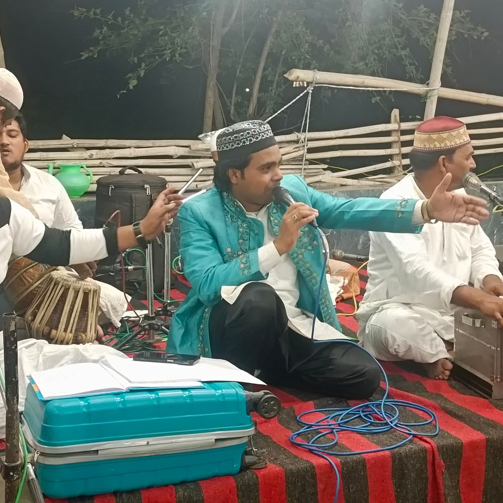 सम्भल में मल्लक शाह बाबा का उर्स संपन्न:हजारों अकीदतमंदों ने की शिरकत, अमन-शांति की दुआ मांगी गई