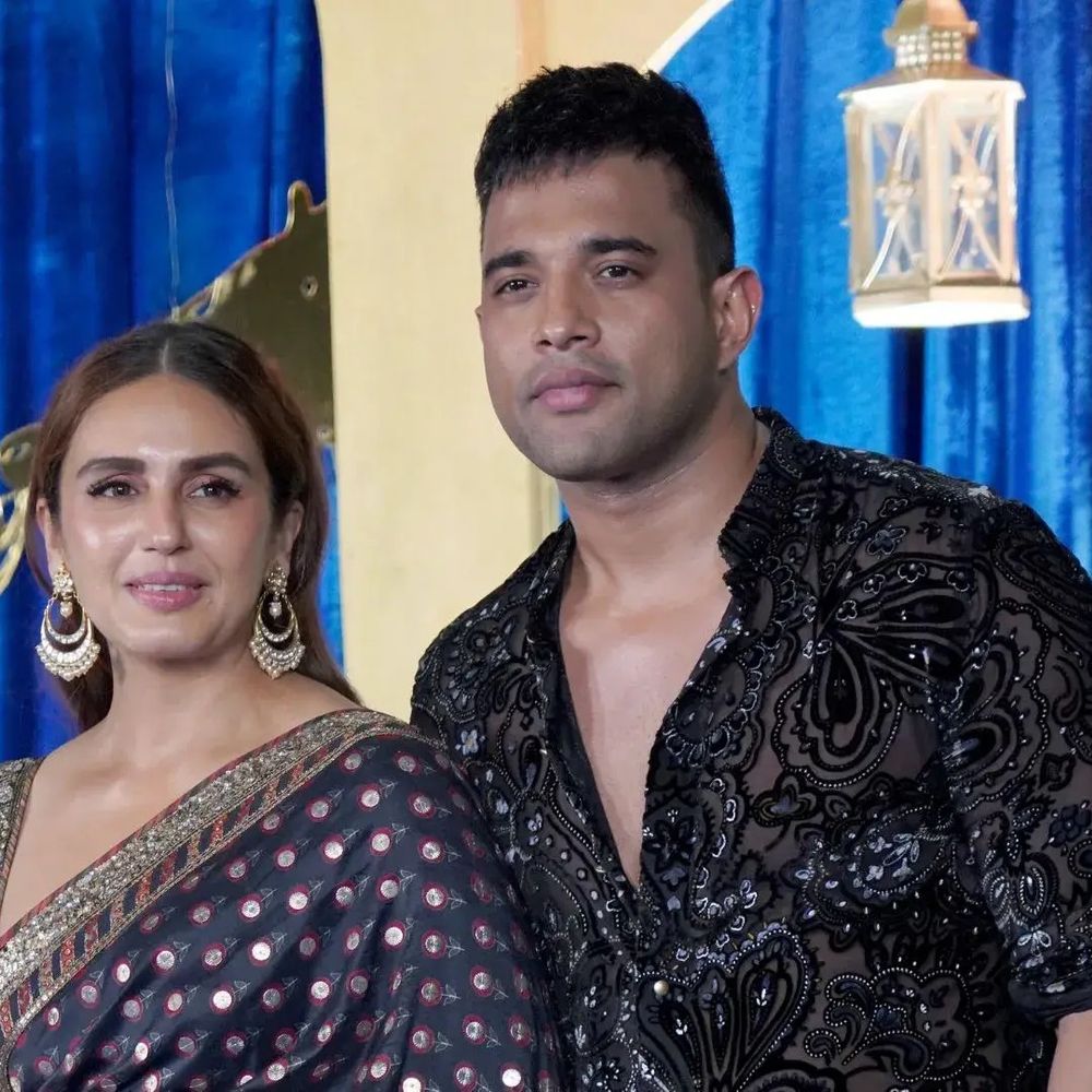 बॉयफ्रेंड रचित के एक्टिंग डेब्यू पर हुमा कुरैशी का पोस्ट:तस्वीरें शेयर कर लिखा- बनारस के लड़के ने कोई शॉर्टकट नहीं लिया