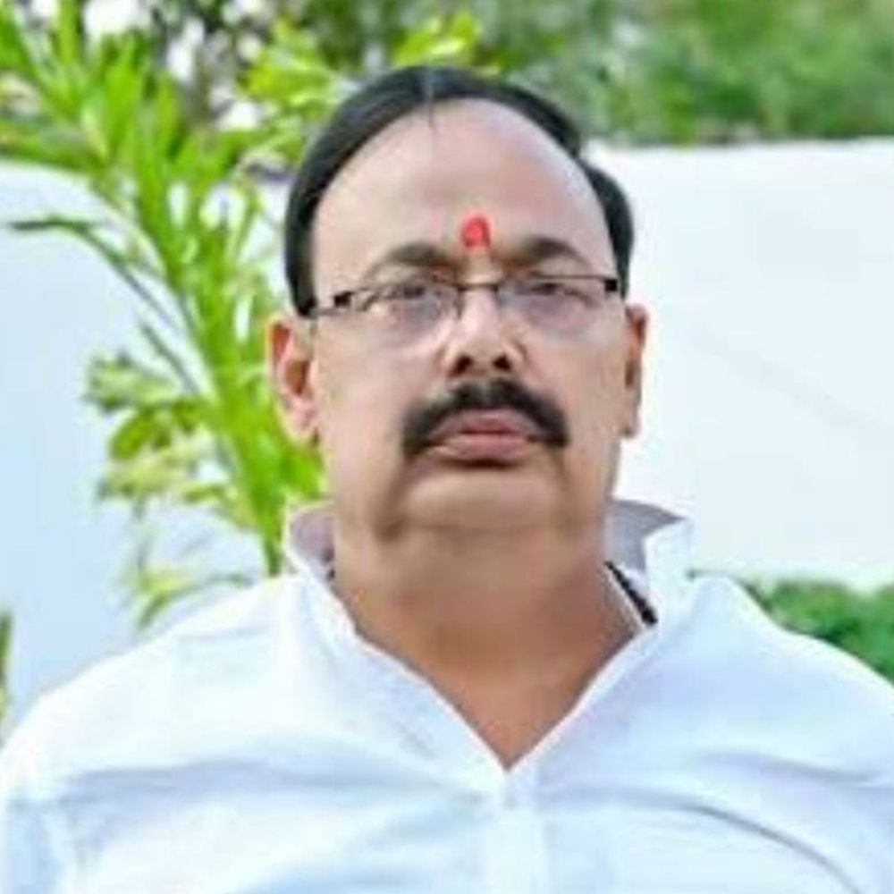 पूर्व विधायक पर जमीन हड़पने का दूसरा मुकदमा दर्ज:बेटे-पत्नी समेत 8 पर आरोप, गोपीगंज में जबरन कब्जा करने का मामला