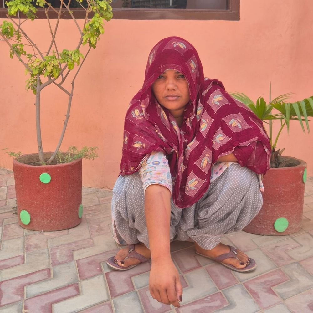 अफीम, डोडा पोस्त और हेरोइन जब्त:महिला सहित तीन तस्कर गिरफ्तार, पुलिस ने बाइक भी पकड़ी