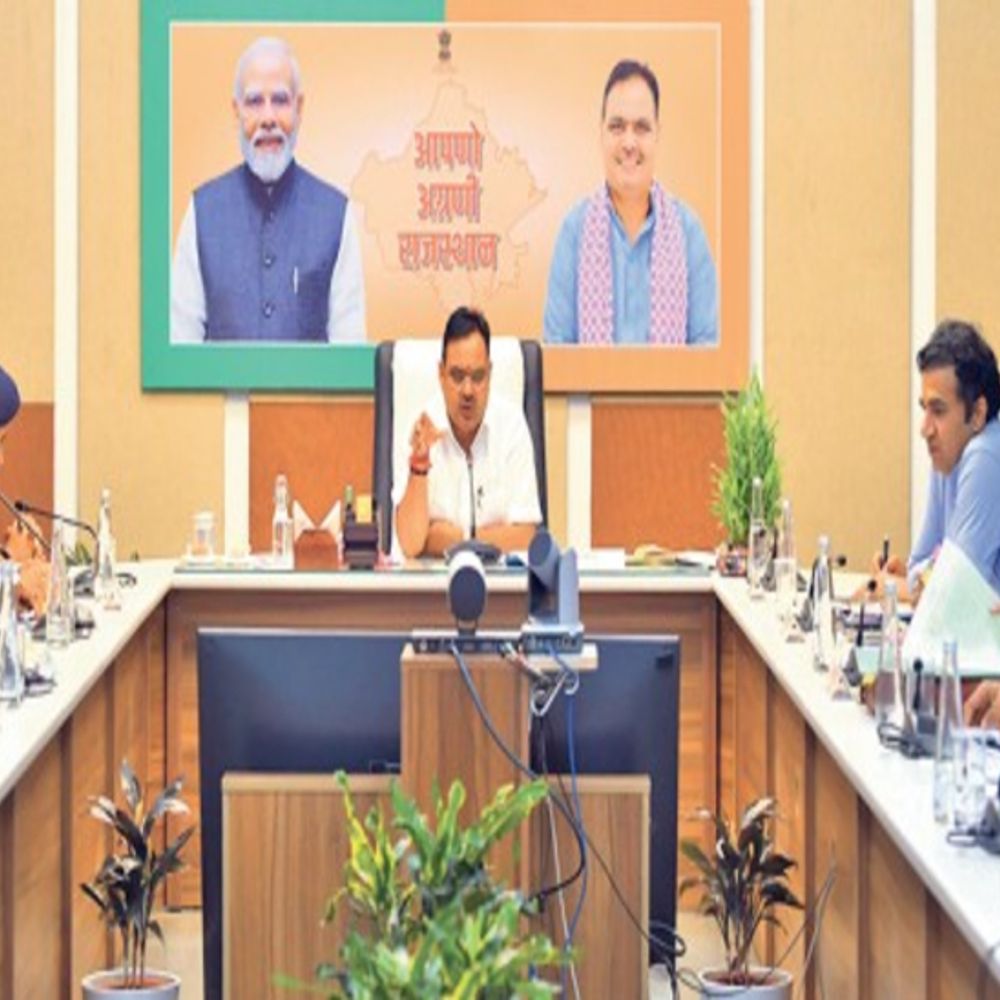 मुख्यमंत्री ने ली बैठक:अब ग्रामीण-शहरी सेवा शिविरों में होगा समस्याओं का ऑन-द-स्पॉट समाधान