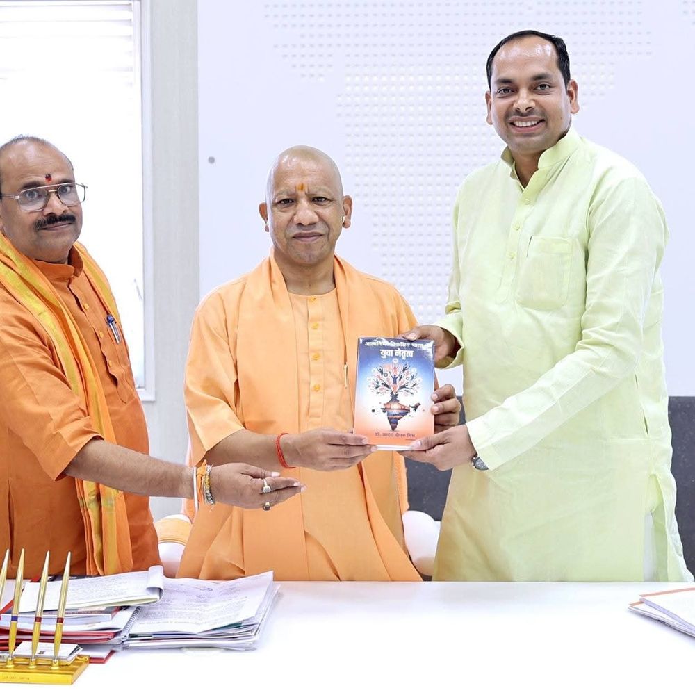 स्ववित्तपोषित छात्रों को कल्याणकारी योजनाओं का लाभ देने की मांग:शिक्षकों के लिए मानदेय व्यवस्था लागू करने का आग्रह भी किया गया