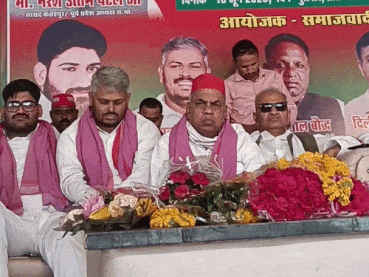 झांसी में सांसद नरेश उत्तम पटेल ने भाजपा को घेरा:बोले-जनता परेशान है, विश्व पैमाने पर भारत की आर्थिक स्थिति कमजोर हो रही और सरकार गाल बजा रही
